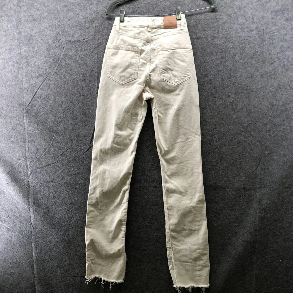 Zara High Rise Straight Jeans Womens 0‎ Ivory White Split Hem Frayed